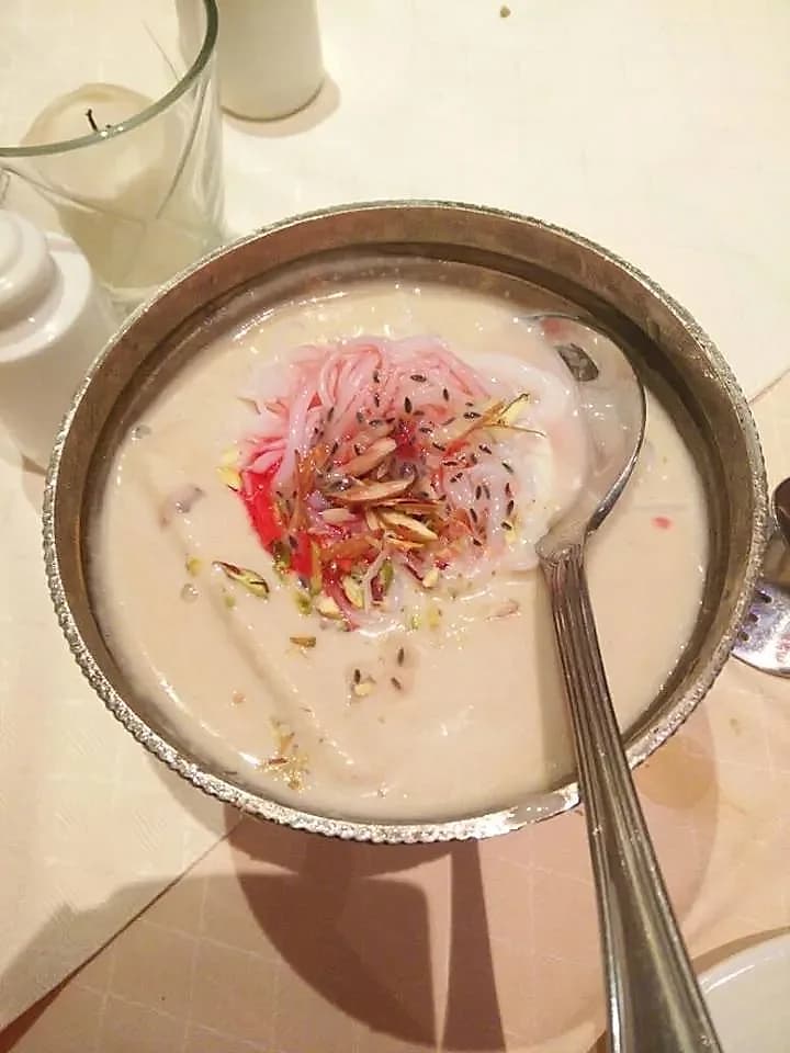 Restaurant dishes packaged for online ordering